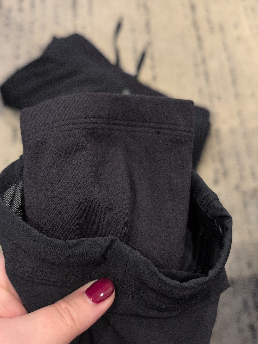 Lululemon Runderful Pant Black - Picture 11 of 14